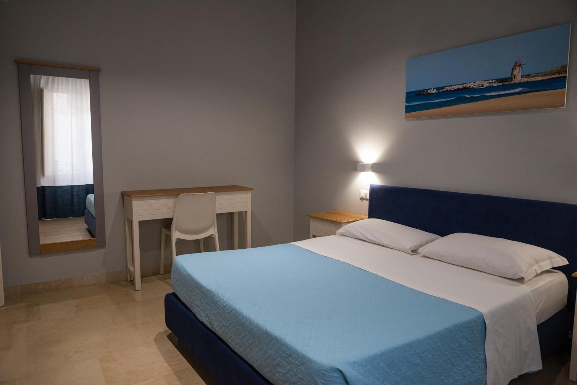 Zibibbo Suites & Rooms - Aparthotel In Centro Storico A Trapani Buitenkant foto