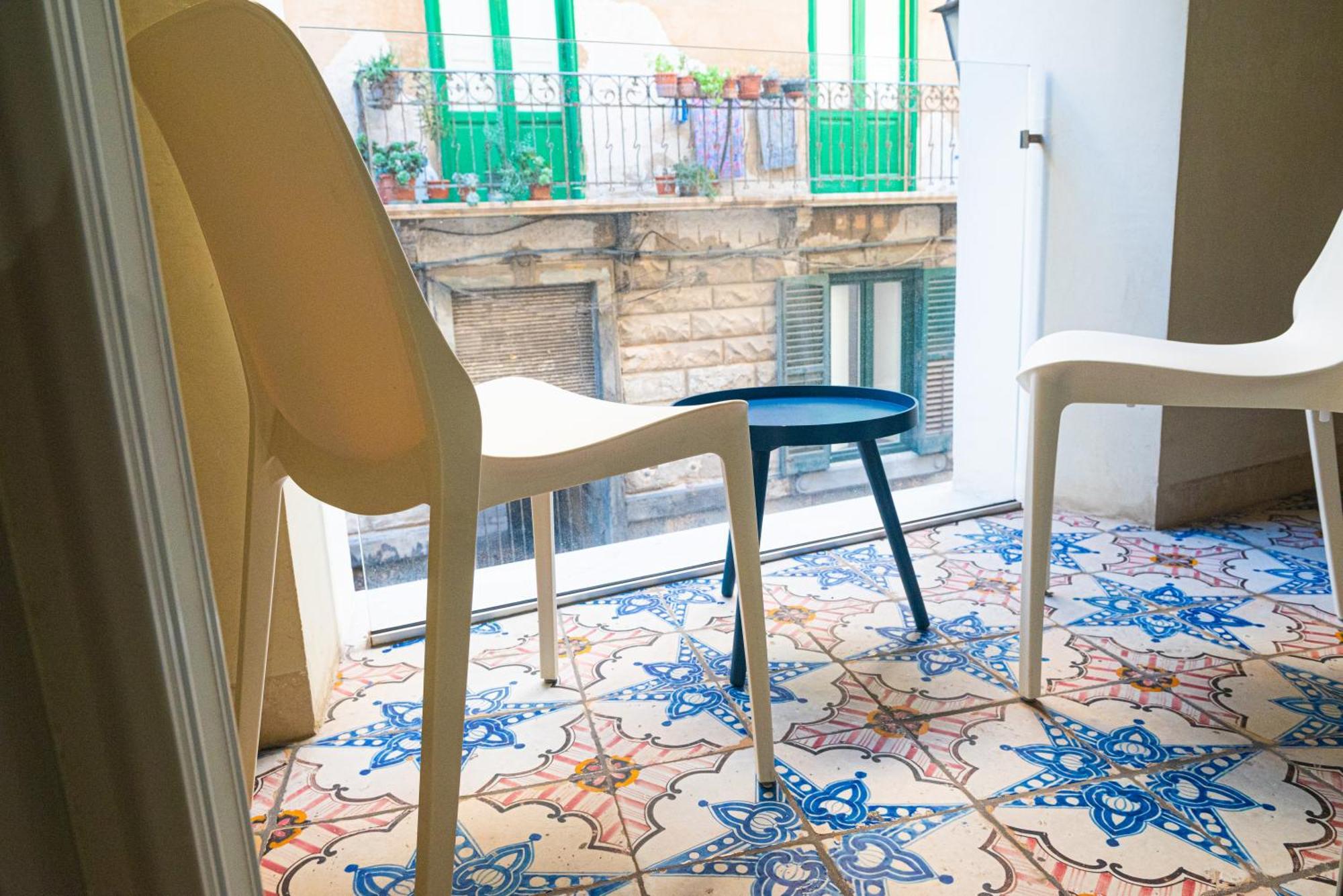 Zibibbo Suites & Rooms - Aparthotel In Centro Storico A Trapani Buitenkant foto