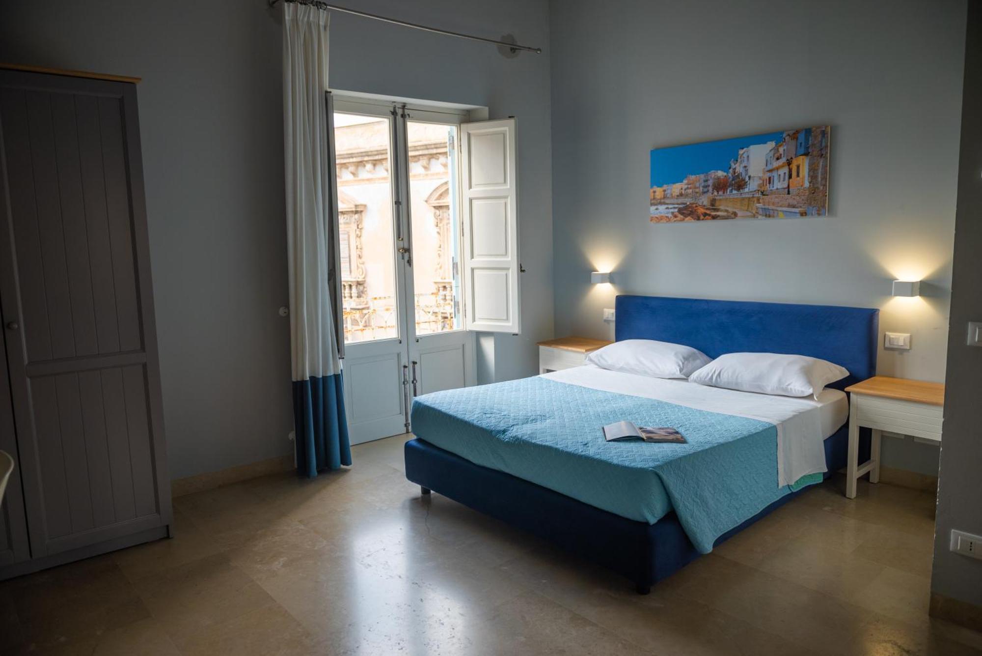 Zibibbo Suites & Rooms - Aparthotel In Centro Storico A Trapani Buitenkant foto