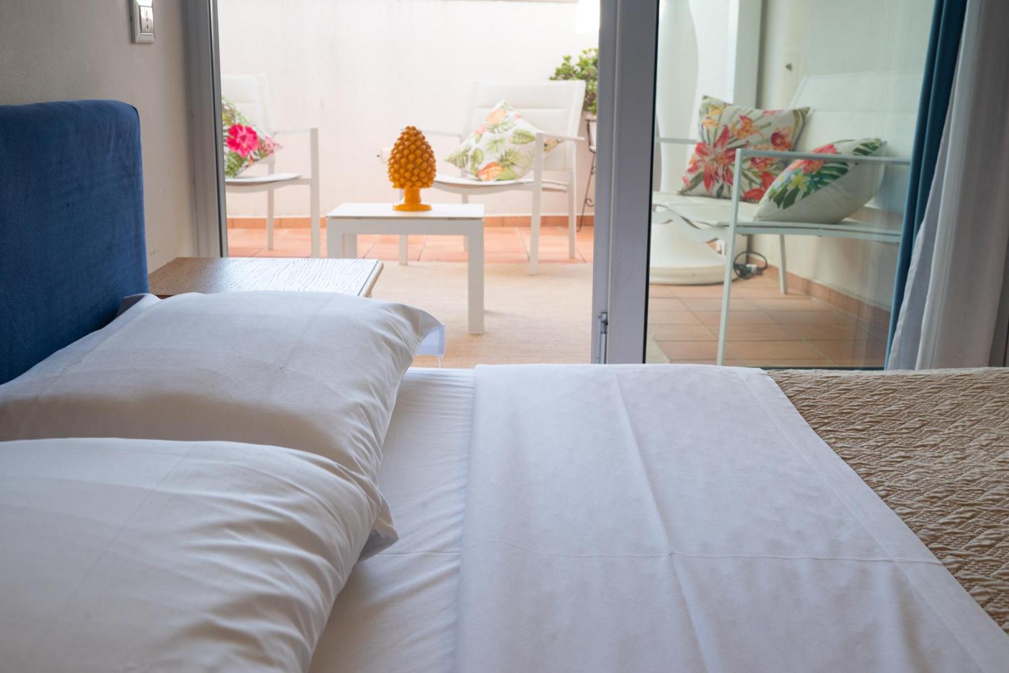 Zibibbo Suites & Rooms - Aparthotel In Centro Storico A Trapani Buitenkant foto